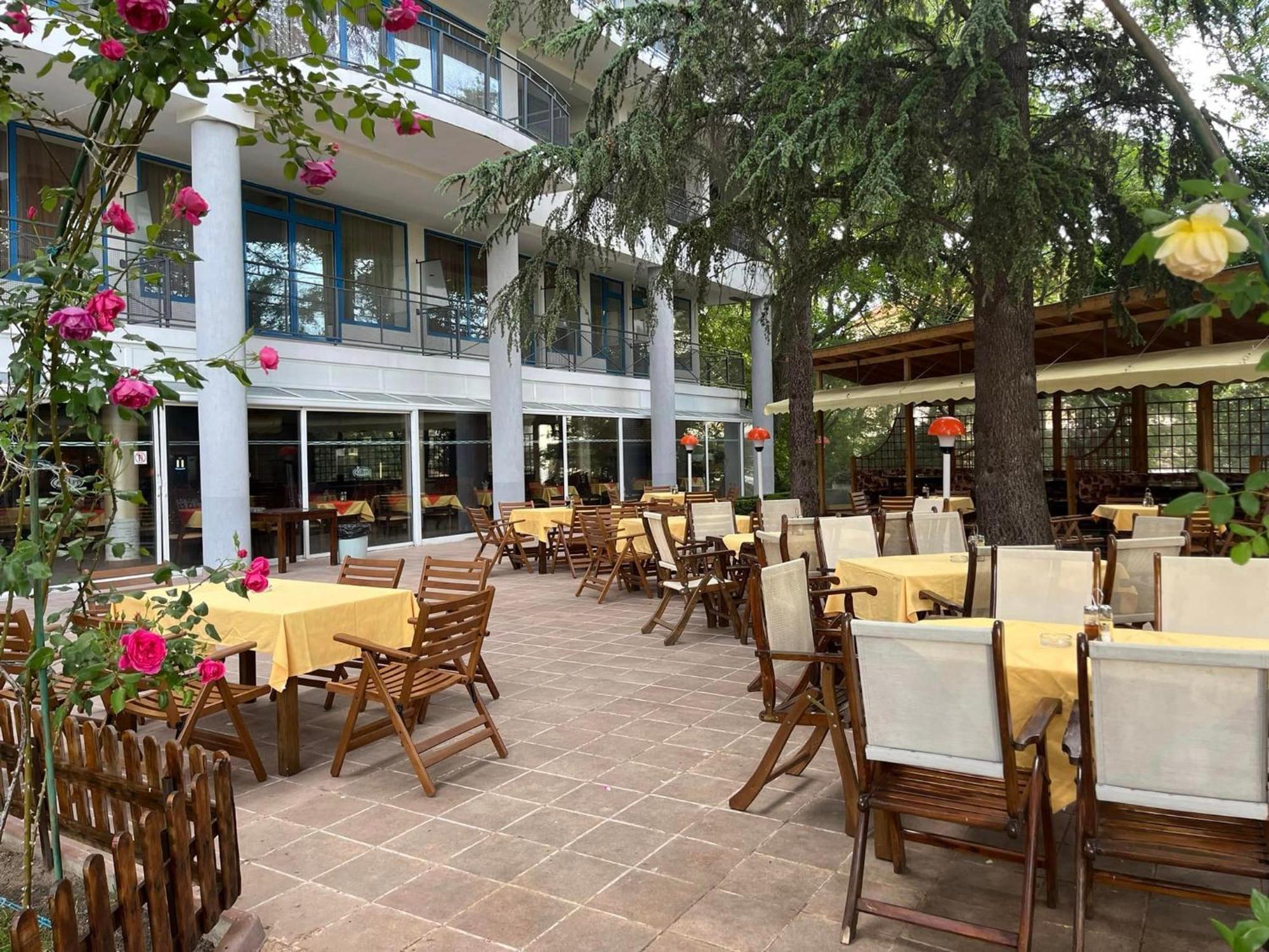 Hotel Park Perla 3*